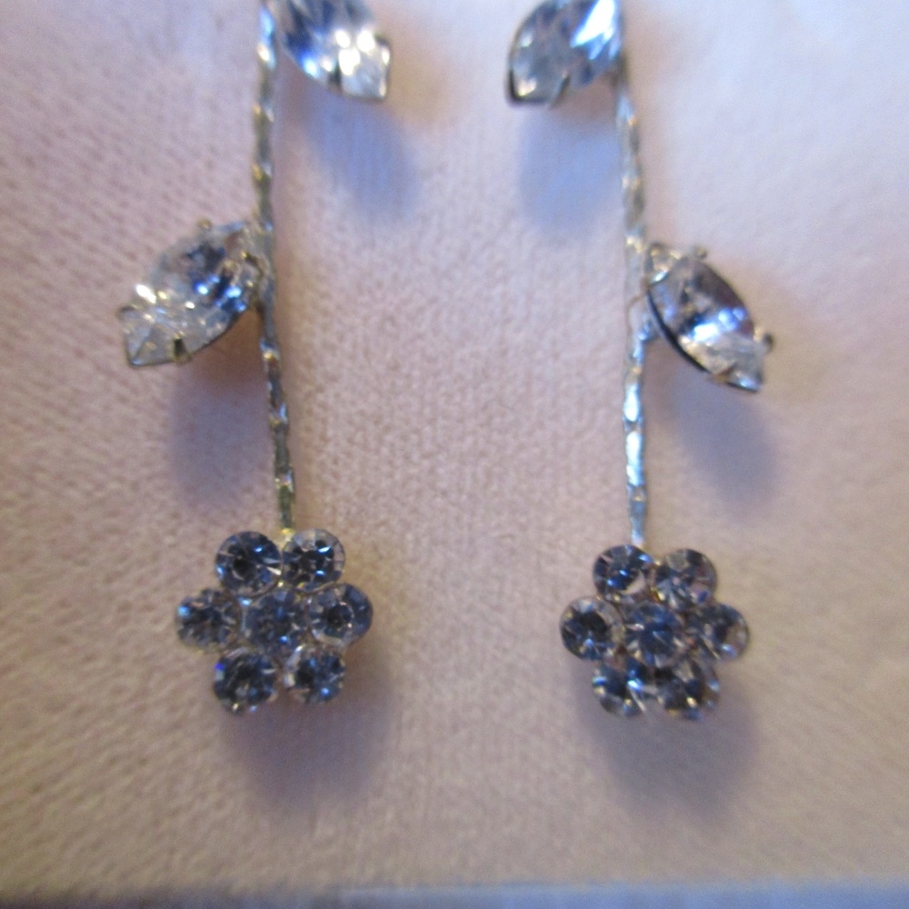 Flower Dangle Stud Earrings - image 5